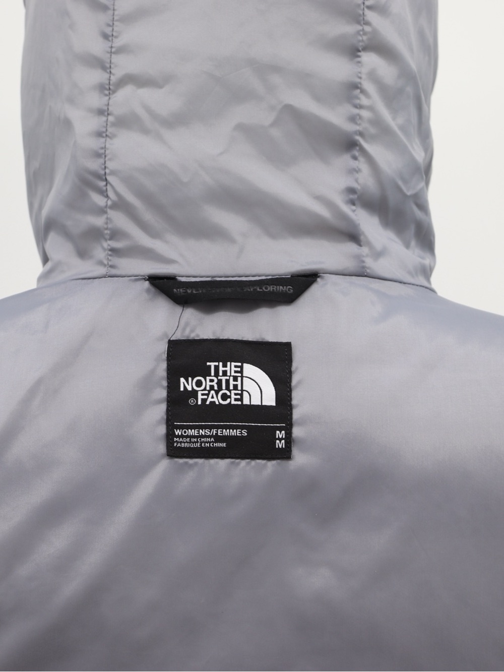 New The North Face Women’s Medium Gotham Quilted Down Parka II Vintage White - Picture 15 of 16